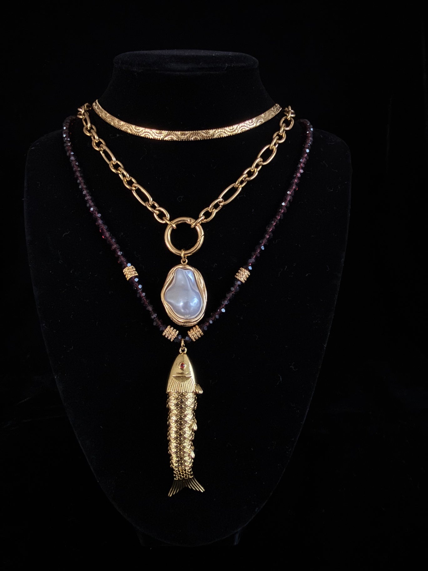 Quianey Lucky Fish Pendant Necklace