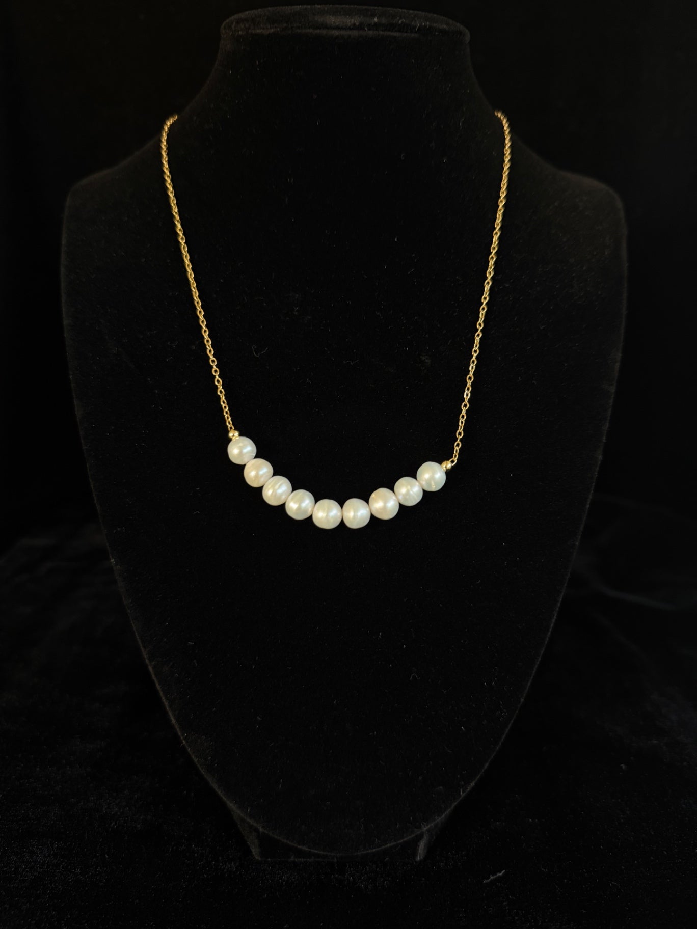 Quianey Pearl Cluster Necklace
