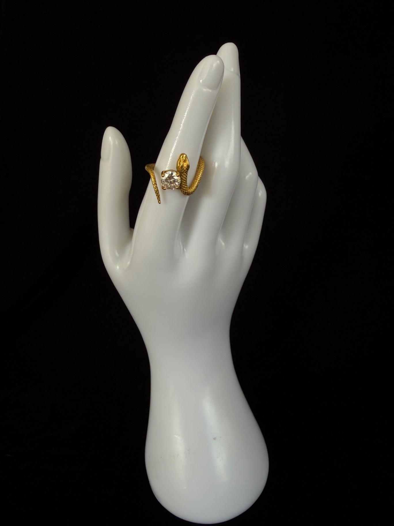 Quianey Snake Ring