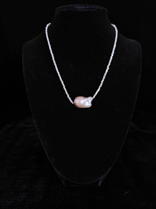 Quianey Blush Pearl Necklace