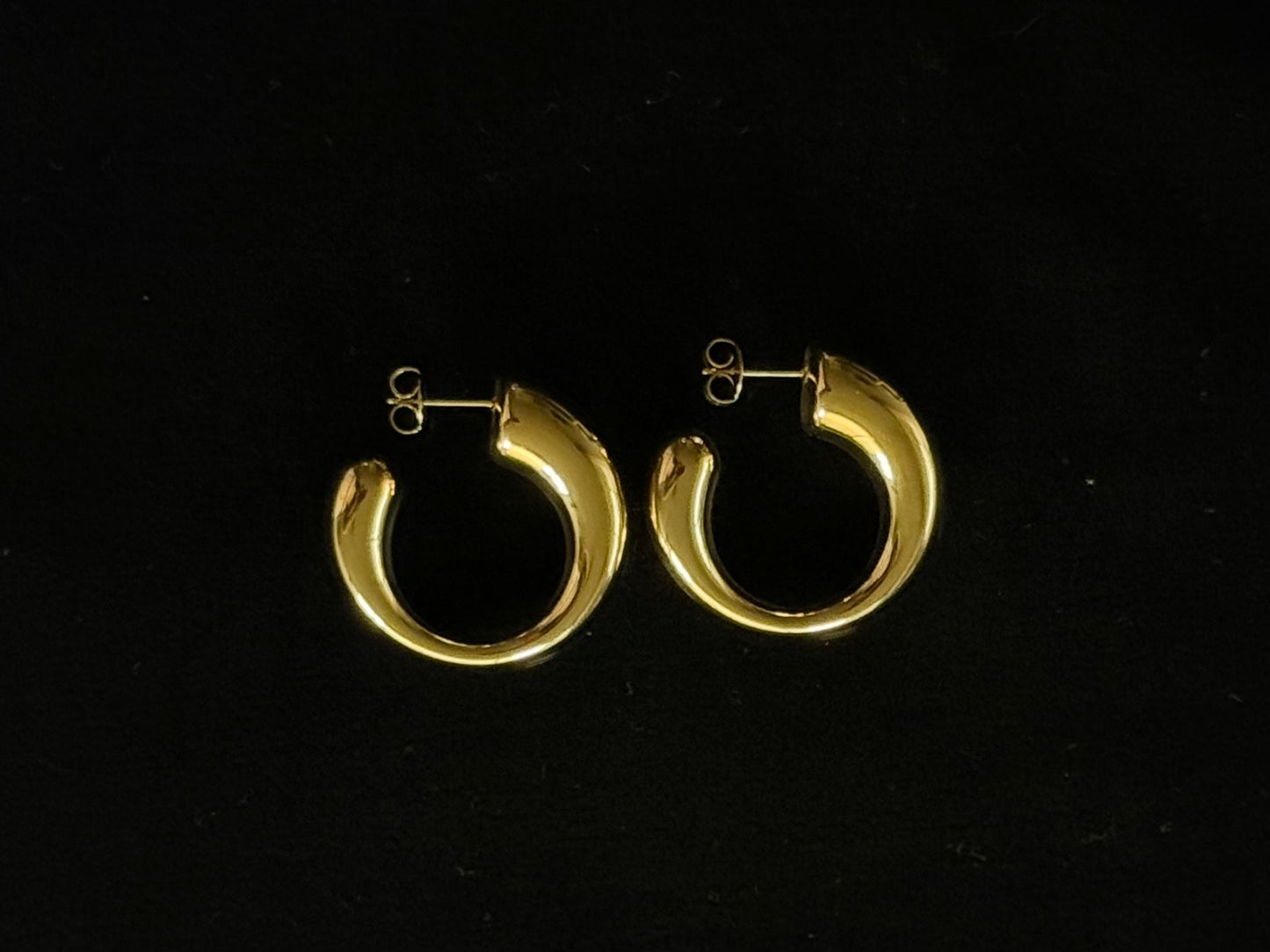 Quianey Puffy Gold Hoops