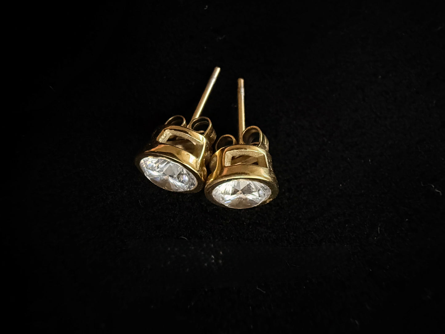 Quianey Gold Zirconia Studs