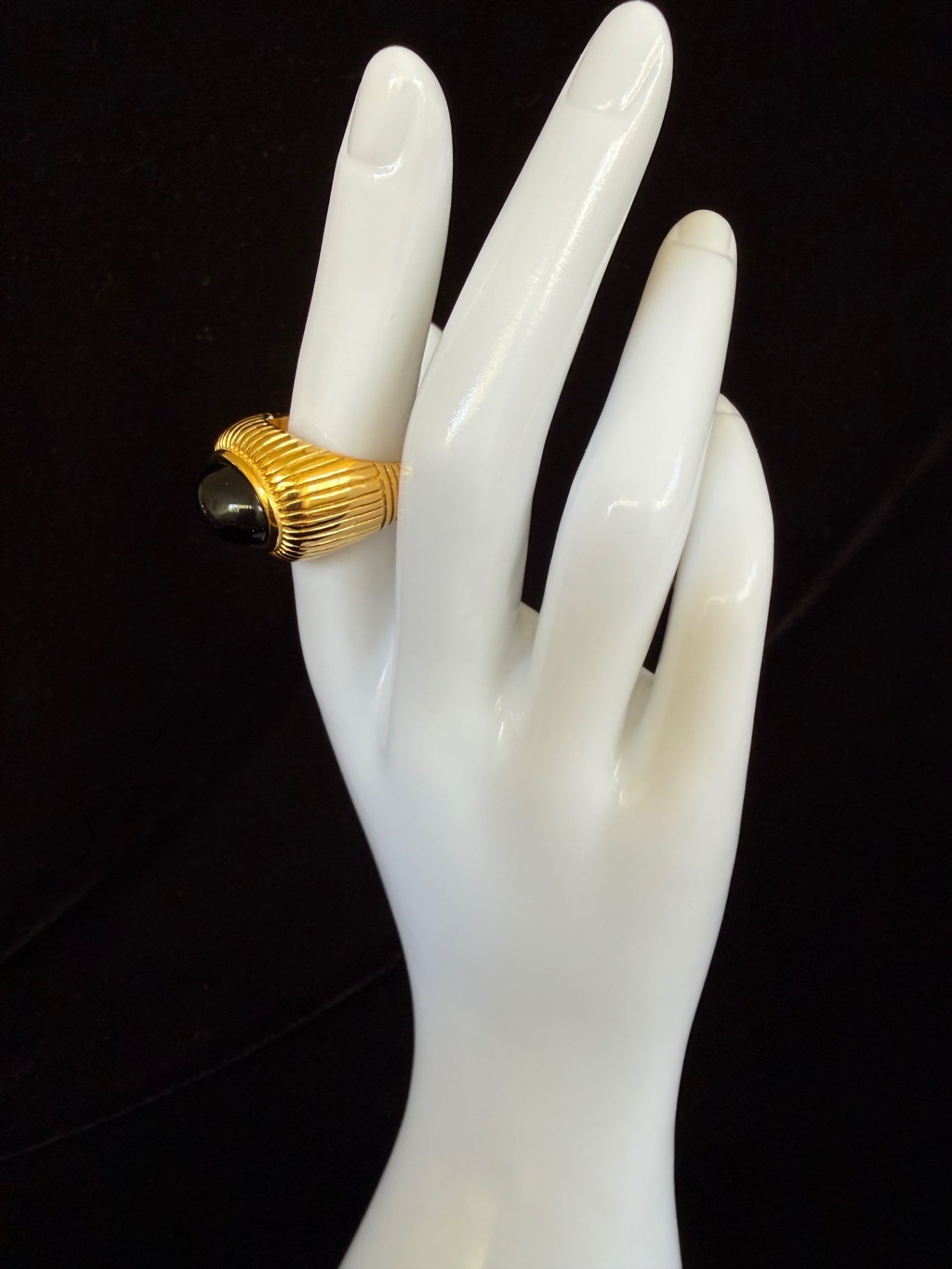 Quianey Black Onyx Ring Size 8