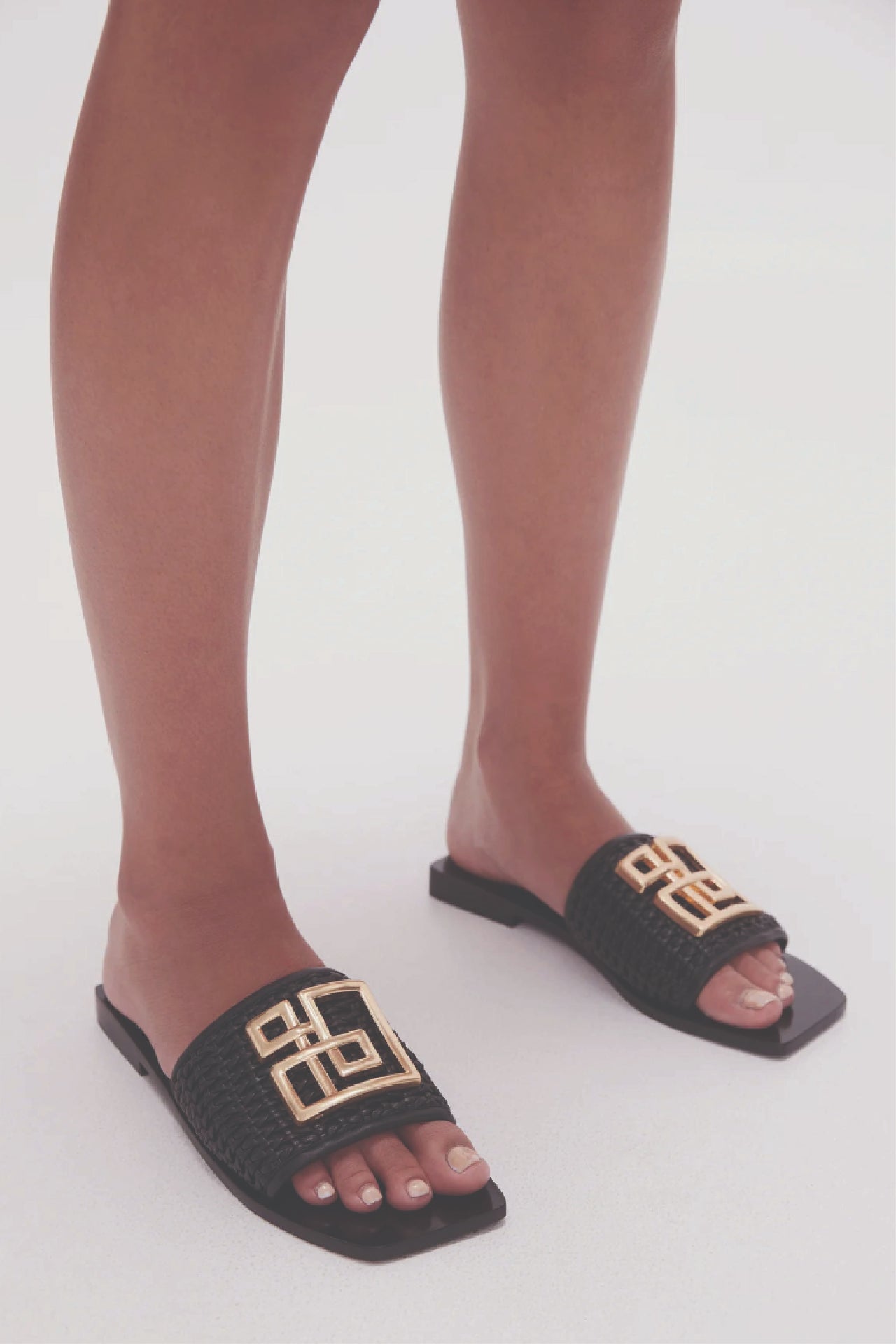 Aje black/gold woven slide 40