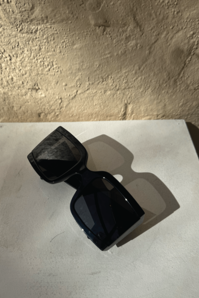 Celine black sqaure large sunnies