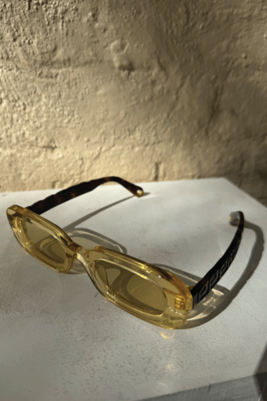 Lucy folk sunglasses