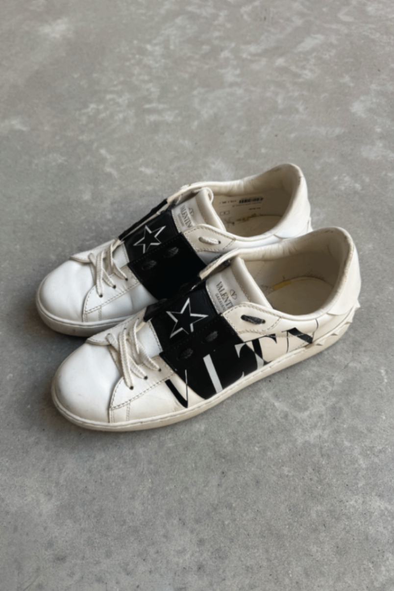 Valentino white sneaker 38