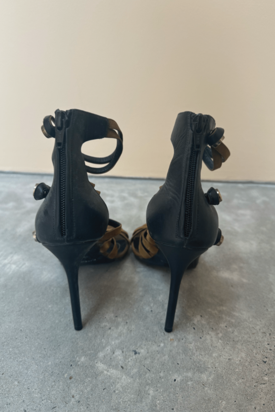 Balenciaga black brown heel 37