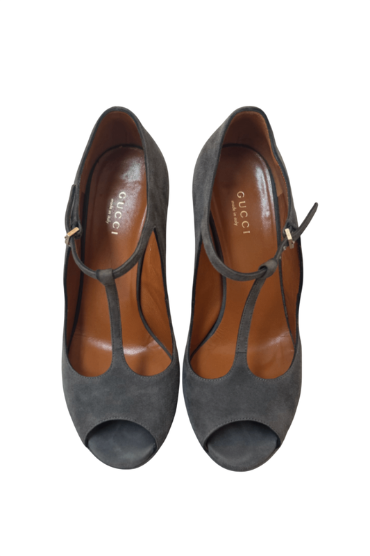 Gucci suede grey heel 36.5