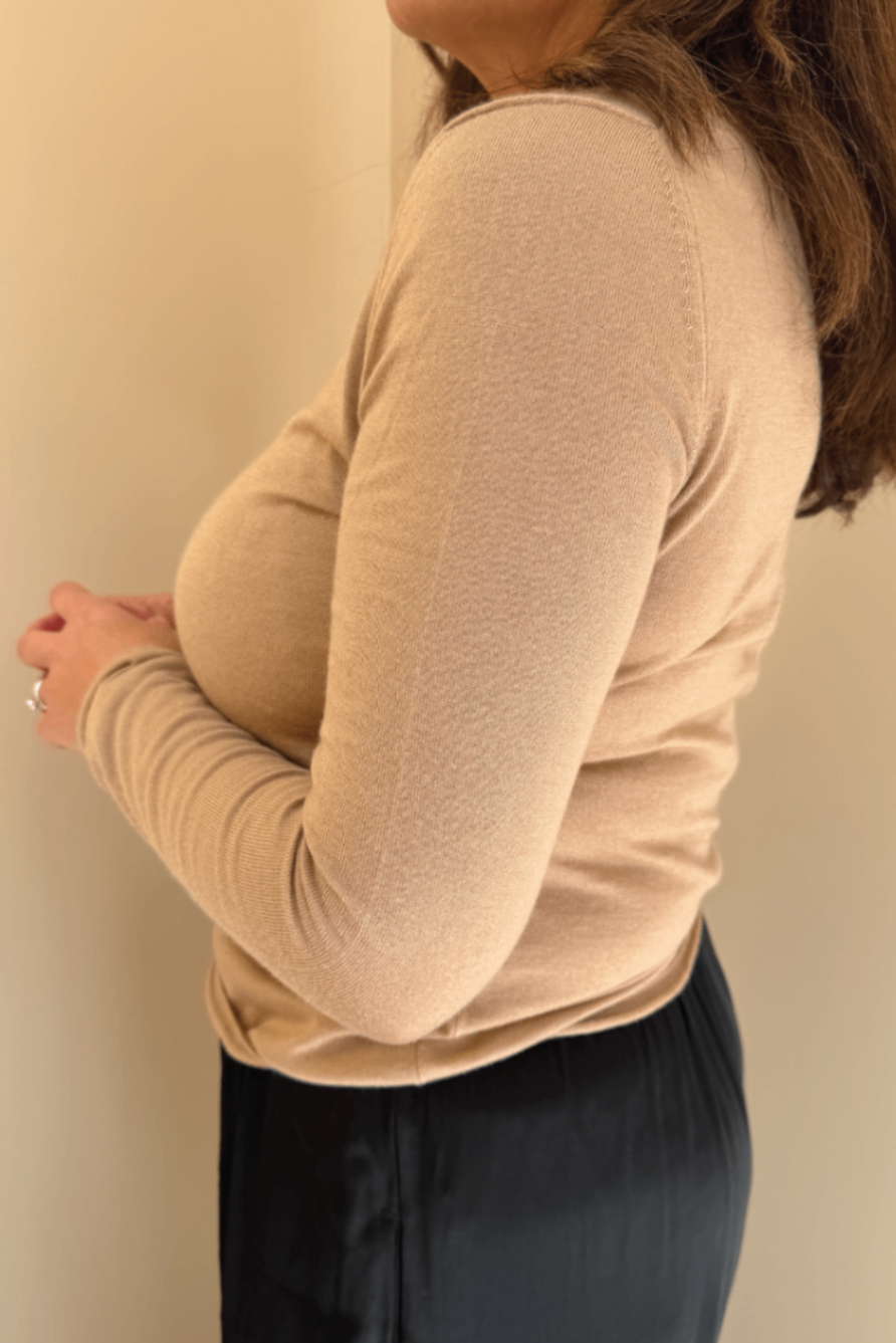 Miu Miu beige cashmere longsleeve 46