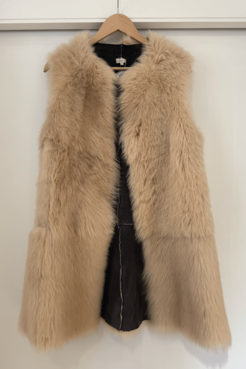 Lisa Ho white sheep skin vest 2