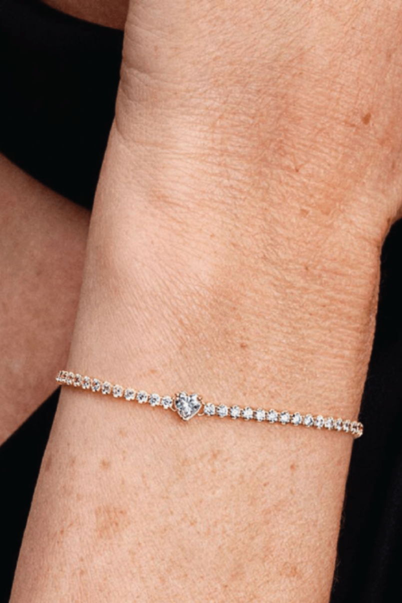 Pandora sparkling tennis heart bracelet 14k