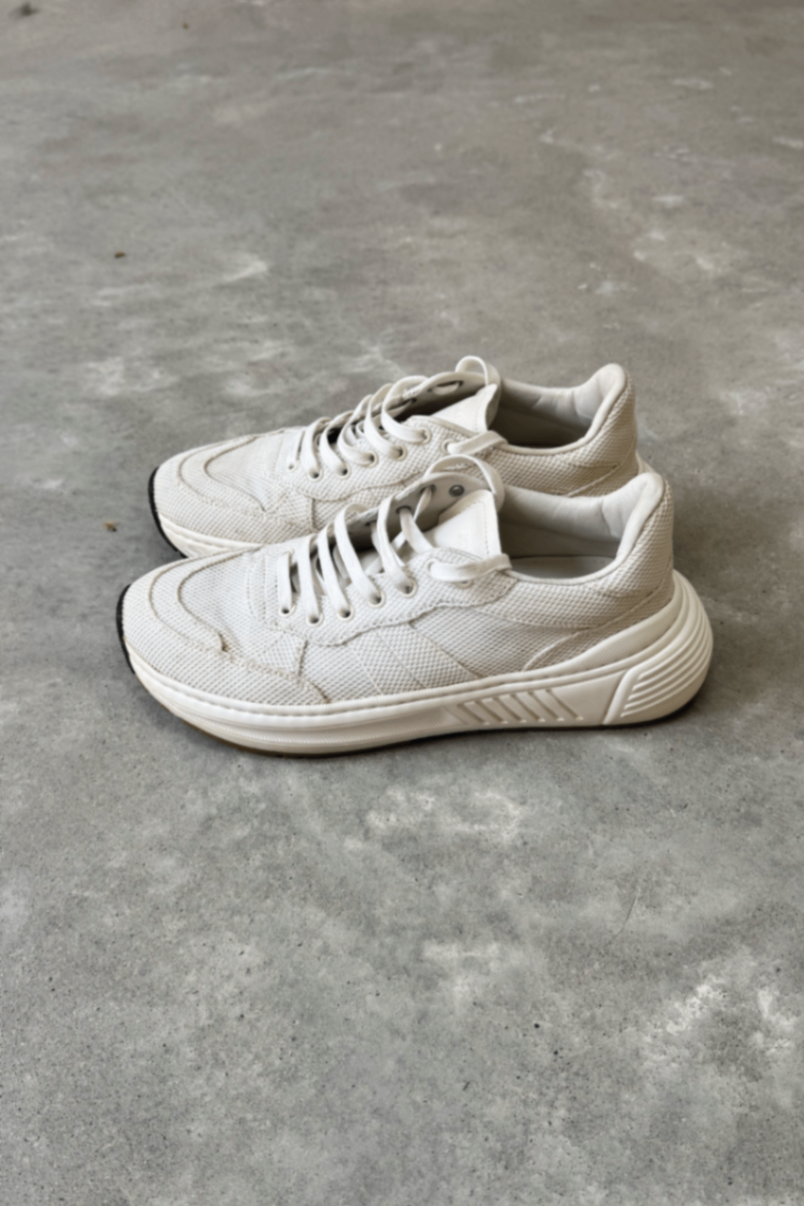 Bottega Veneta white sneaker 41