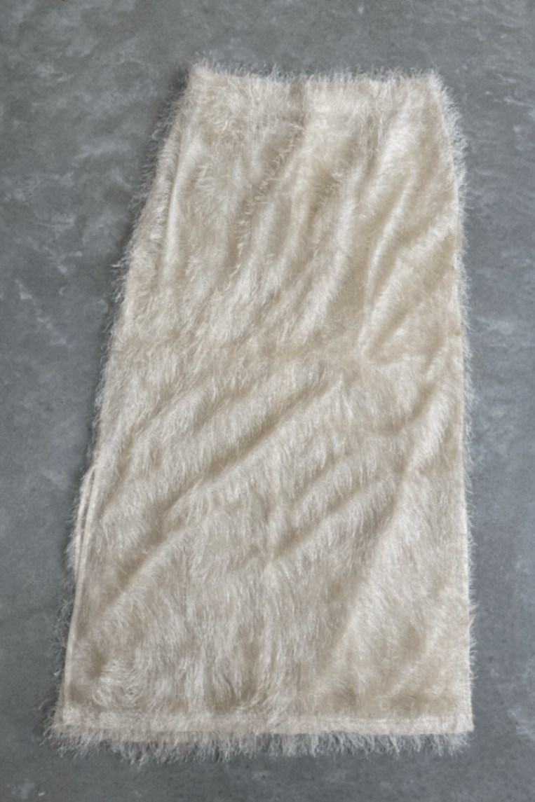 Hansen and Gretral feather cream skirt 10