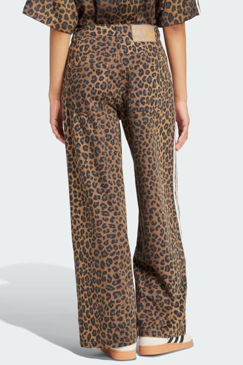 Adidas leopard logo relaxed fit pant 28