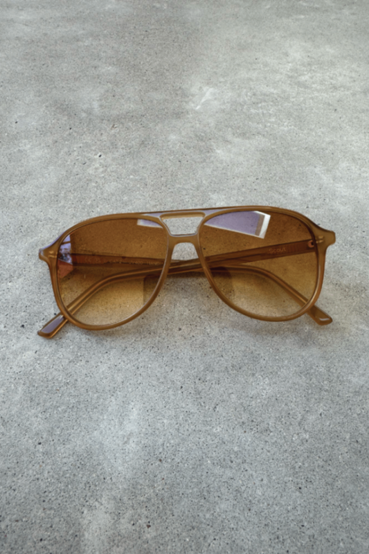 Lu Goldie Scout tan sunglasses