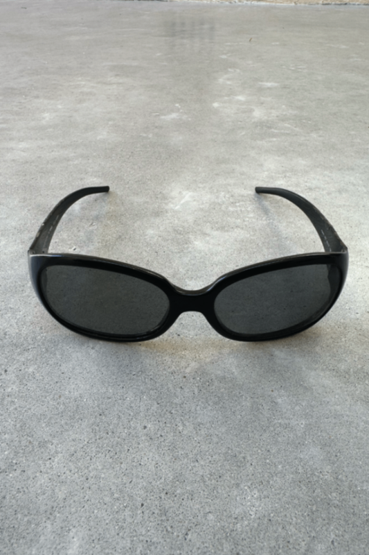 Fendi vintage y2k cold insert black frame