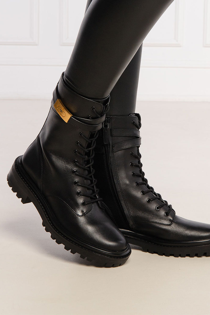 Tory Burch Hardware combat Calf Leather boot US9 RRP US$630